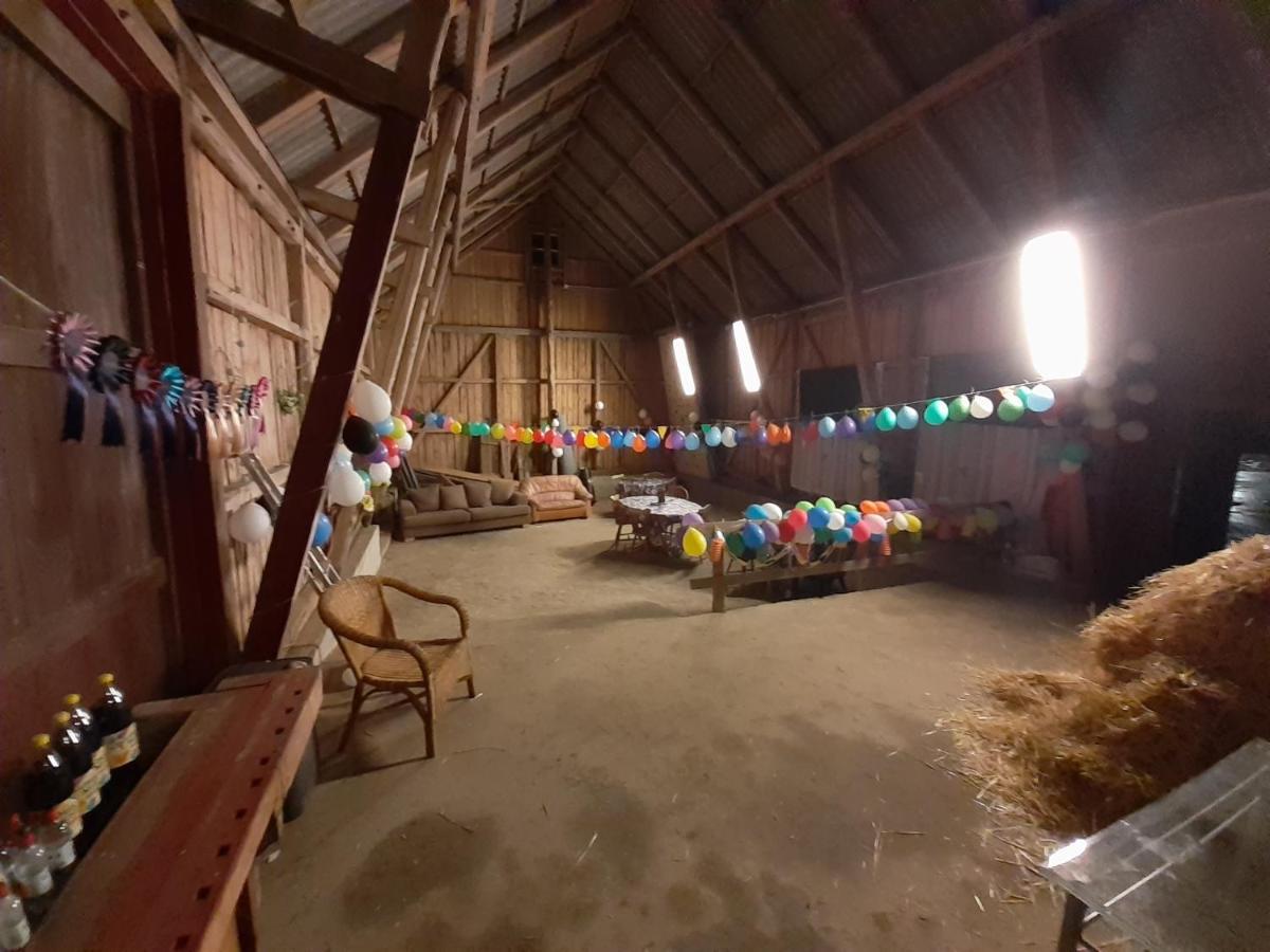 티린지 Knutstorp Ranch 아파트 외부 사진